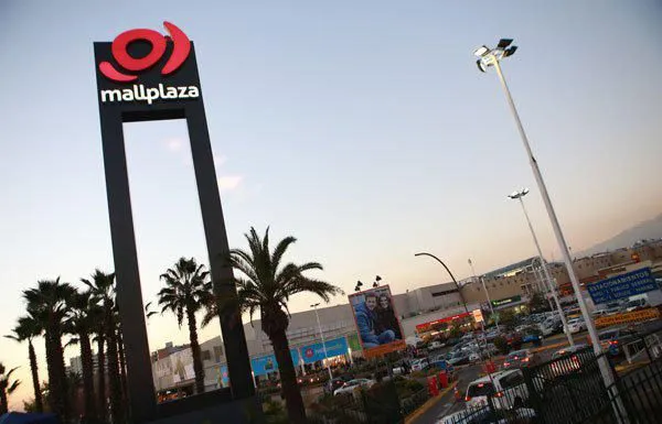 2405060751_la_florida_mall_plaza_vespucio_1