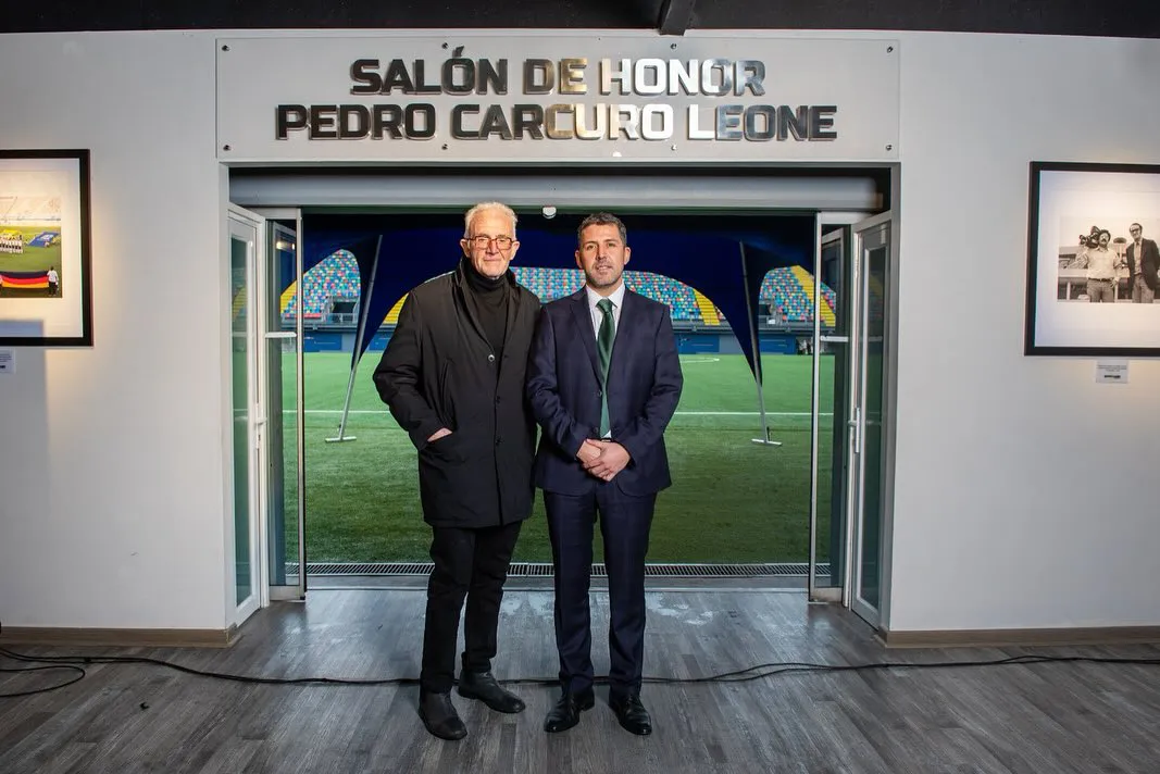 526005077_18074386808291741_1019236767917864054_n